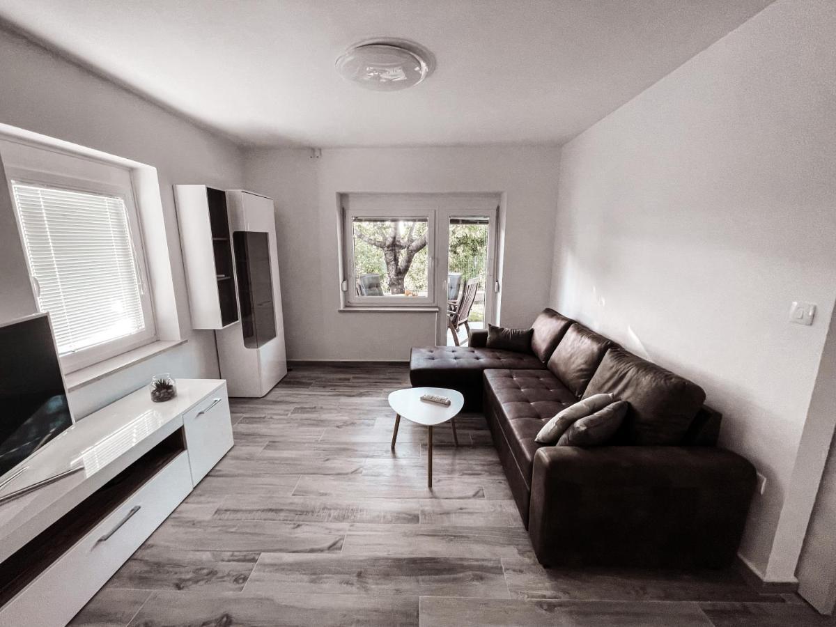 Riad Apartments Premium Zgornje Skofije Exterior photo