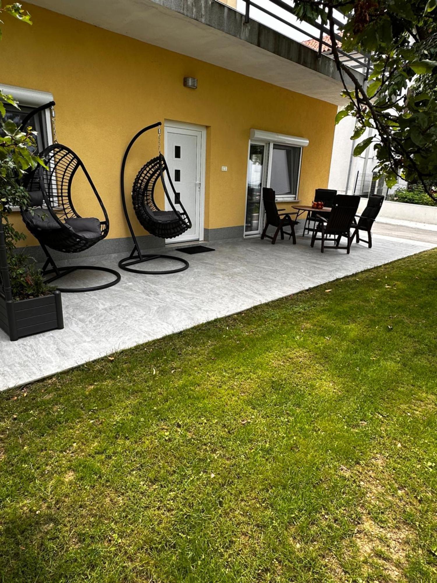Riad Apartments Premium Zgornje Skofije Exterior photo